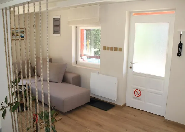 ヴィラ Chechar Zlatar *